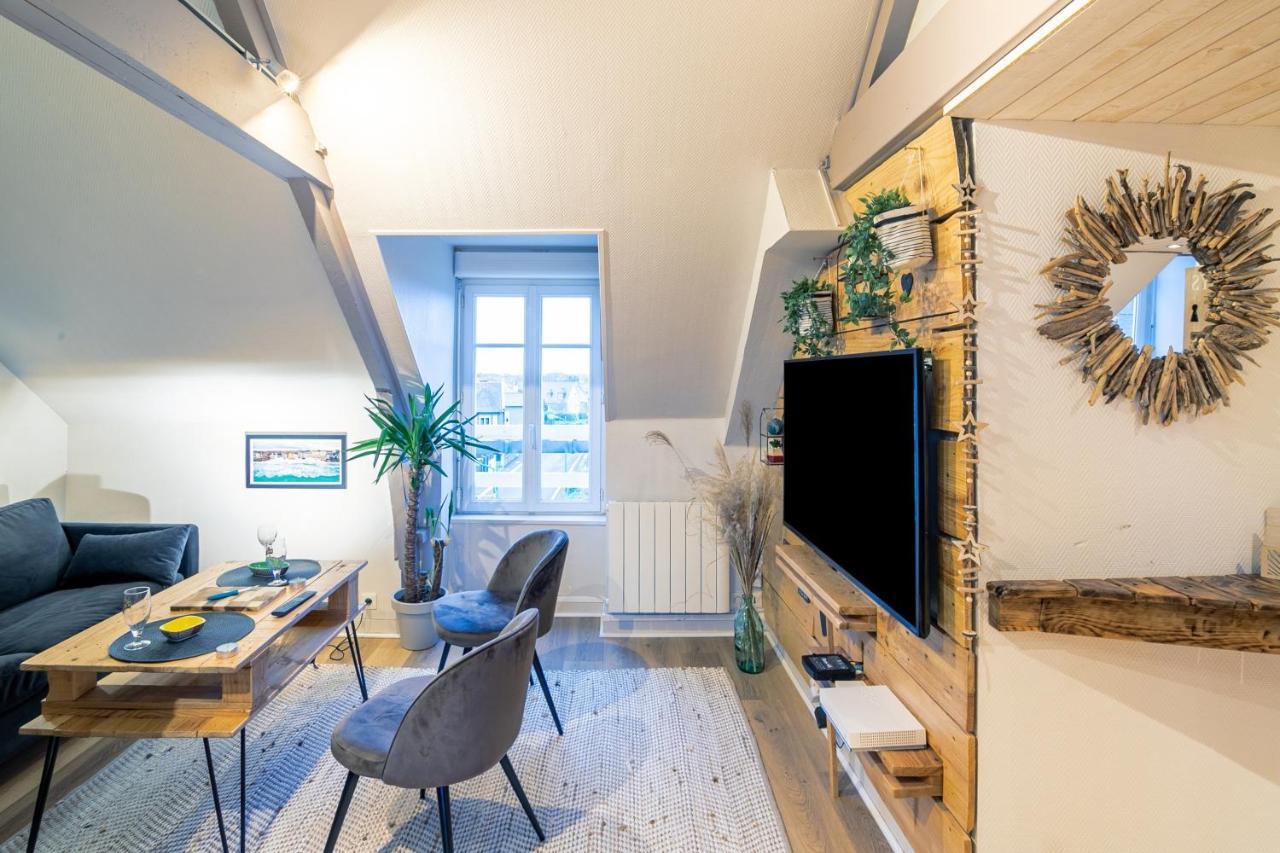 Le Petit Melorien Apartment Saint-Meloir-des-Ondes Ngoại thất bức ảnh