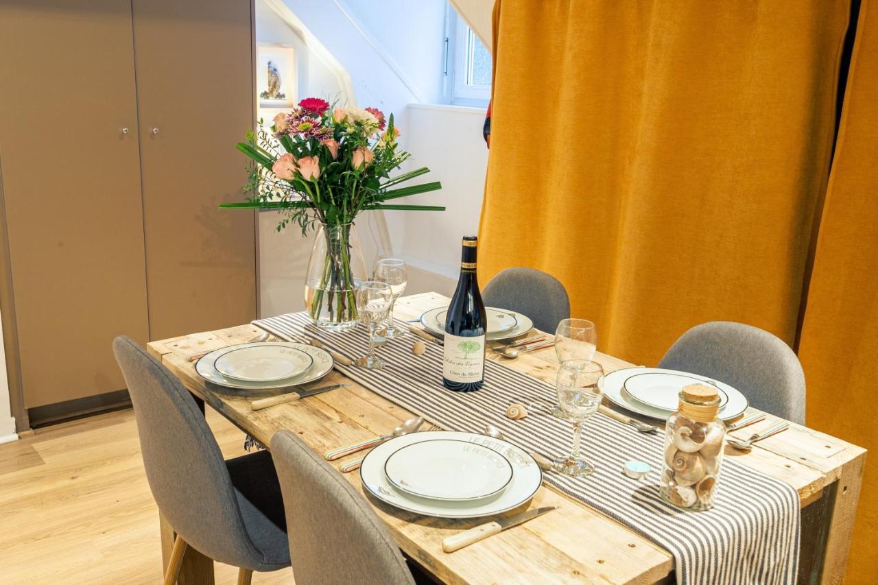 Le Petit Melorien Apartment Saint-Meloir-des-Ondes Ngoại thất bức ảnh